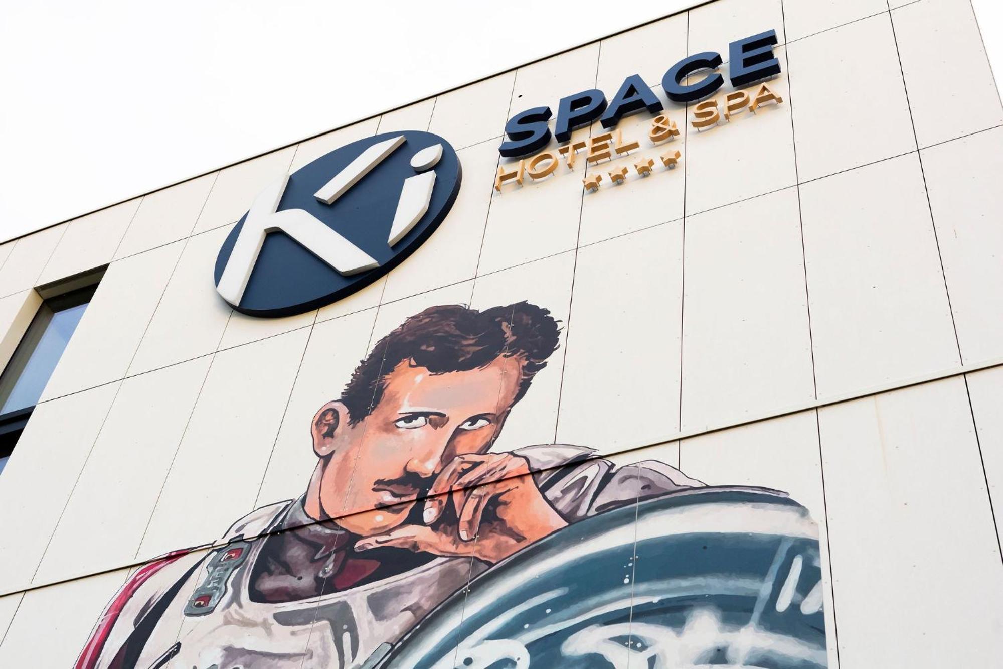Ki Space Hotel & Spa - Near Disneyland Paris Serris Exterior photo